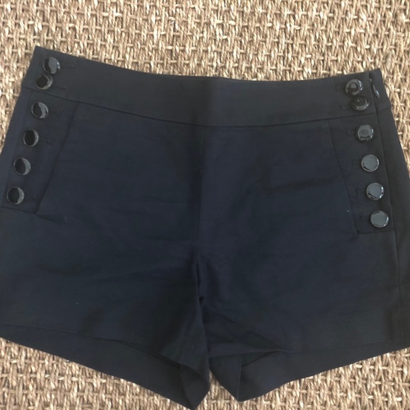 EUC Worn Once Black LOFT Sailor Shorts Size 6 - Picture 1 of 1